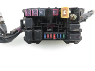 Блок предохранителей 8266187408 Daihatsu Terios