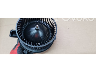 Вентилятор печки 4M1820021C Audi Q5 SQ5