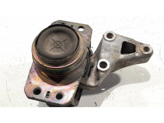 Подушка двигателя