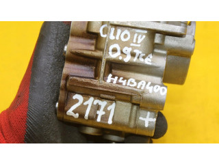 Масляный насос 150002257R Renault Clio IV