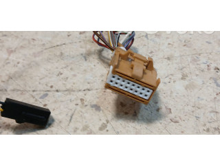 Zpětné zrcátko Volkswagen Touareg I 2004 E1010714