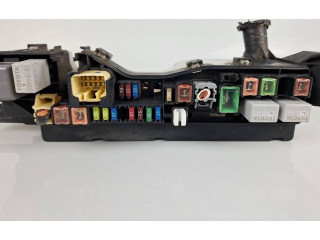 Блок предохранителей  5136YA1   Toyota Corolla Verso AR10    