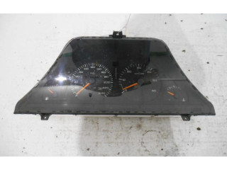 Панель приборов    Peugeot 605       