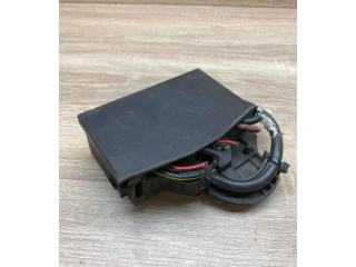 Pojistková skříňka 09131668 Opel Zfira A 1999