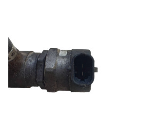 Топливная рампа 30777554, 003343L2 Volvo V70