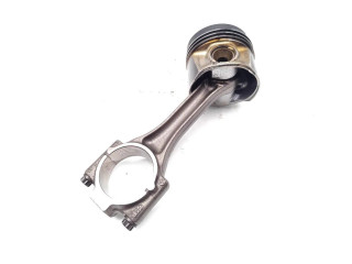 Поршень с шатуном CLHA CLHA Skoda Octavia Mk3 (5E)