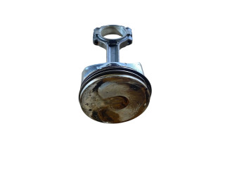  Поршень с шатуном  12656875, 12714549  Chevrolet Camaro  