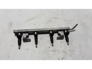 Vstřikovací lišta 175200117R Dacia Duster II pro benzínový motor 1.6 H4M 738