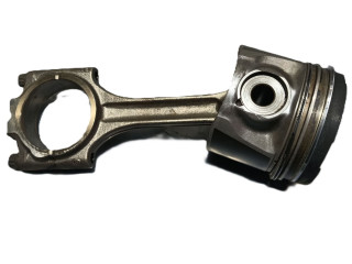  Поршень D5244T 30750764  Volvo S80  