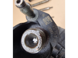 Vstřikovač 059130277, 059130277CC Audi A8 S8 D4 4H