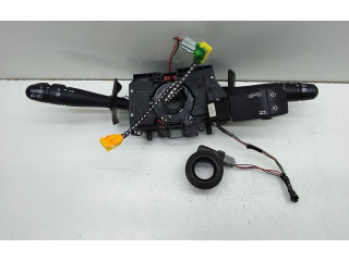 Ручка стеклоочистителей 8200058681, 61760009   Renault Clio II