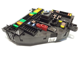 Модуль управления BSM 8352172   BMW 7 E38    