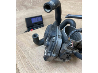 Дроссельная заслонка 058133063, 058121058A   Audi A4 S4 B5 8D