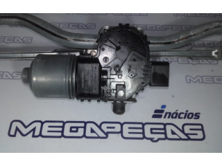 Моторчик дворников 390243019, 50509396 Alfa Romeo Giulietta