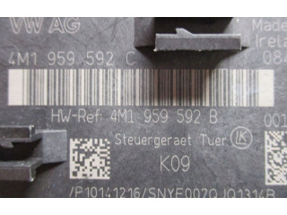 Řídící jednotka 4M1959952C   Audi Q7 4M 2015