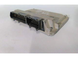 Блок управления двигателя 03E906023B Skoda Fabia Mk2 (5J)