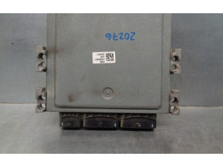 Блок управления двигателя 237102597R, S180095132A   Dacia Lodgy