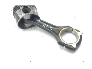 Píst Mercedes-Benz S W220 -