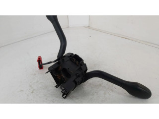 Мултифункционный включатель управления / ручка