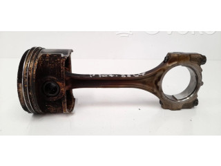  Поршень с шатуном    Peugeot 107  