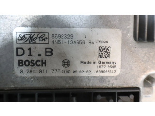 Блок управления двигателем Блок управления 0281011775   Volvo V50