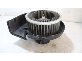 Вентилятор печки       Skoda Rapid (NH)