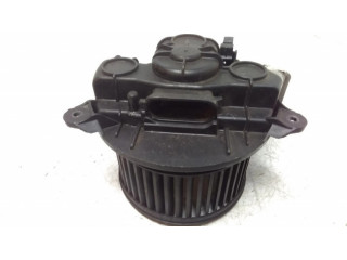 Вентилятор печки    X83N100827N   Opel Vivaro