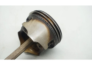 Поршень с шатуном Mitsubishi Galant