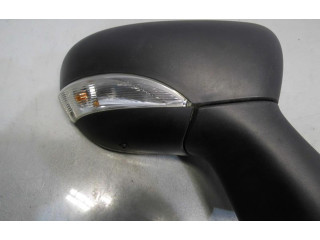 Zpětné zrcátko  Renault 9 2014    