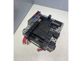 Блок предохранителей 8645410, 00W334 Volvo V70
