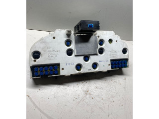 Панель приборов 9168144   Volvo S70  V70  V70 XC       