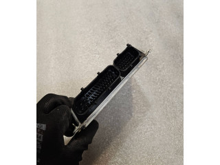 Блок управления двигателя 0261204235, 4D0907551C   Audi A8 S8 D2 4D