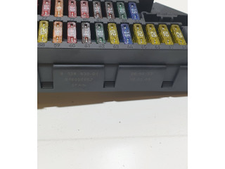 Блок предохранителей 6906619, 9138830   BMW 5 E60 E61    