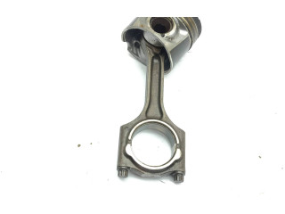 Поршень с шатуном D5244T15 Volvo XC60