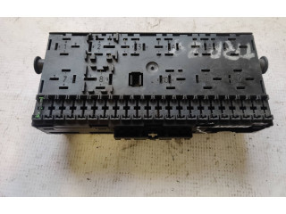 Pojistková skříňka 171941813D Volkswagen PASSAT B3 1991