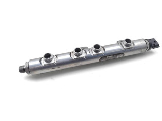 Топливная рампа 9X2Q-9D280-FA, 0445216030 Jaguar XF для двигателя 306DT(AJTDV6)