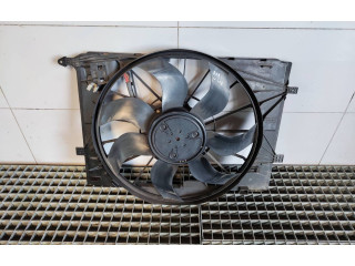 Вентилятор радиатора     A0999061200    Mercedes-Benz C W205 