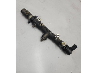 Топливная рампа F00R001823, 059130090J Audi A6 S6 C6 4F для двигателя BKP