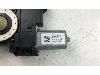 Передний двигатель механизма для подъема окон