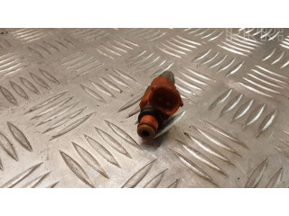 Форсунка CDH210    Mitsubishi Carisma для бензинового двигателя 4G92 1.6