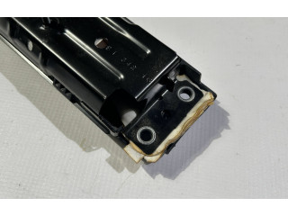 Подушка безопасности для колен dg9354045j77bf3ja6   Lincoln Continental