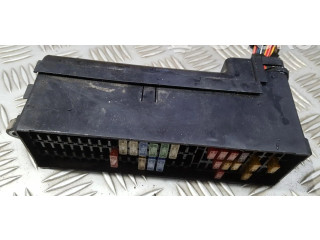 Блок предохранителей Volkswagen Golf Plus