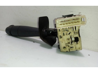 Ручка стеклоочистителей 7701047543 Renault Clio I