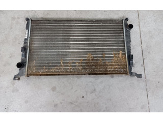 Радиатор охлаждающей жидкости 637614 Dacia Duster