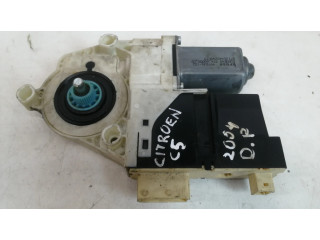 Передний двигатель механизма для подъема окон