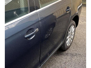 Зеркало электрическое Volkswagen Jetta V 2005 - 2010 года