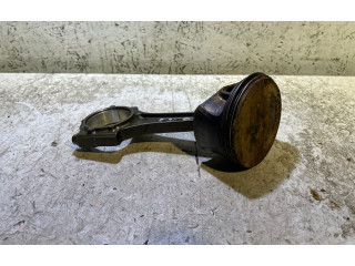 Поршень с шатуном Dodge Challenger