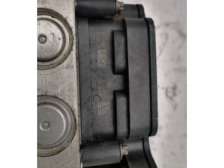 Jednotka ABS    Smart ForFour II W453 2015