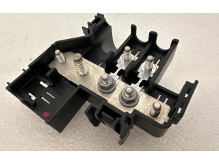 Блок предохранителей  4F0941824   Audi A6 S6 C6 4F    