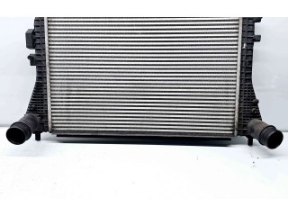 Интеркулер 1K0145803BN Volkswagen Jetta VI